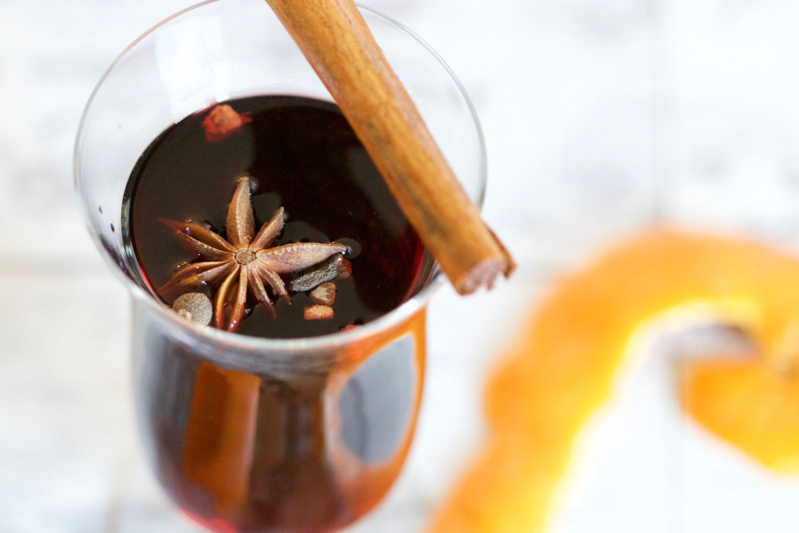 A Delicious Guide to Making Mulled Wine at Home