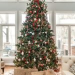 Top 10 Ways to Decorate Your Christmas Tree: Latest Trends and Ideas