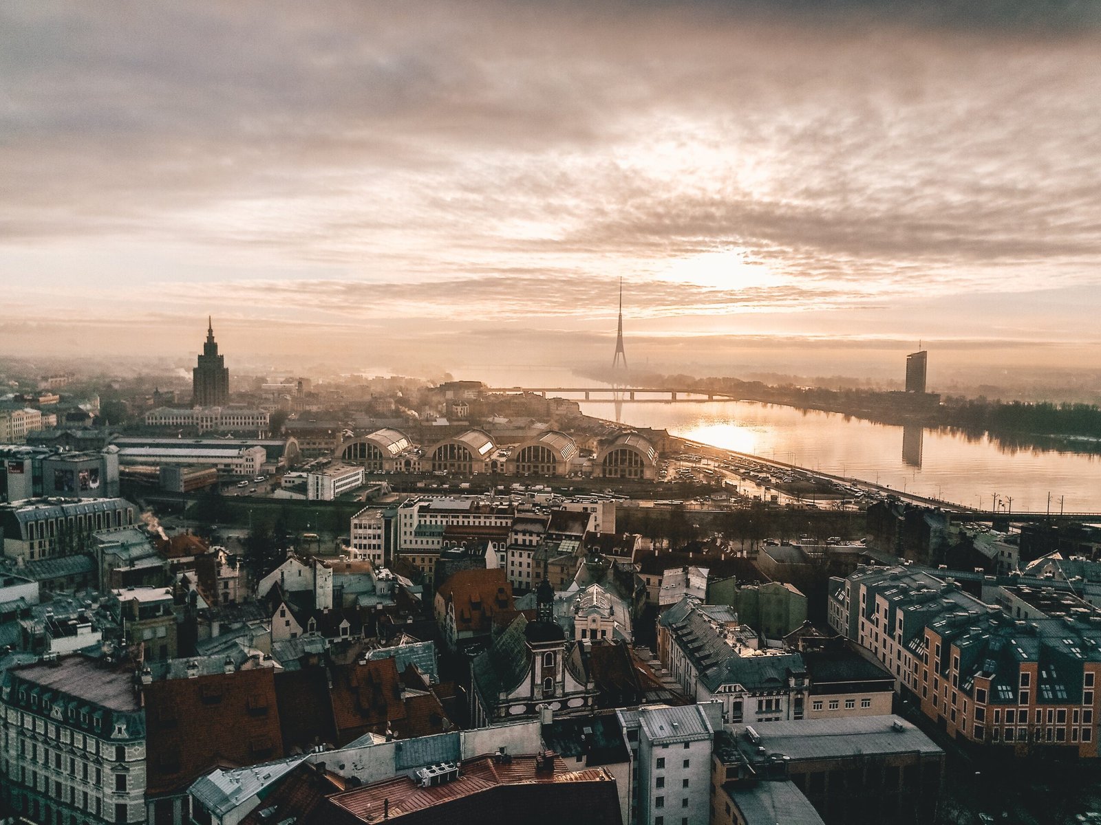 Exploring the Charm of Riga, Latvia: Top 10 Ways to Experience this Baltic Gem