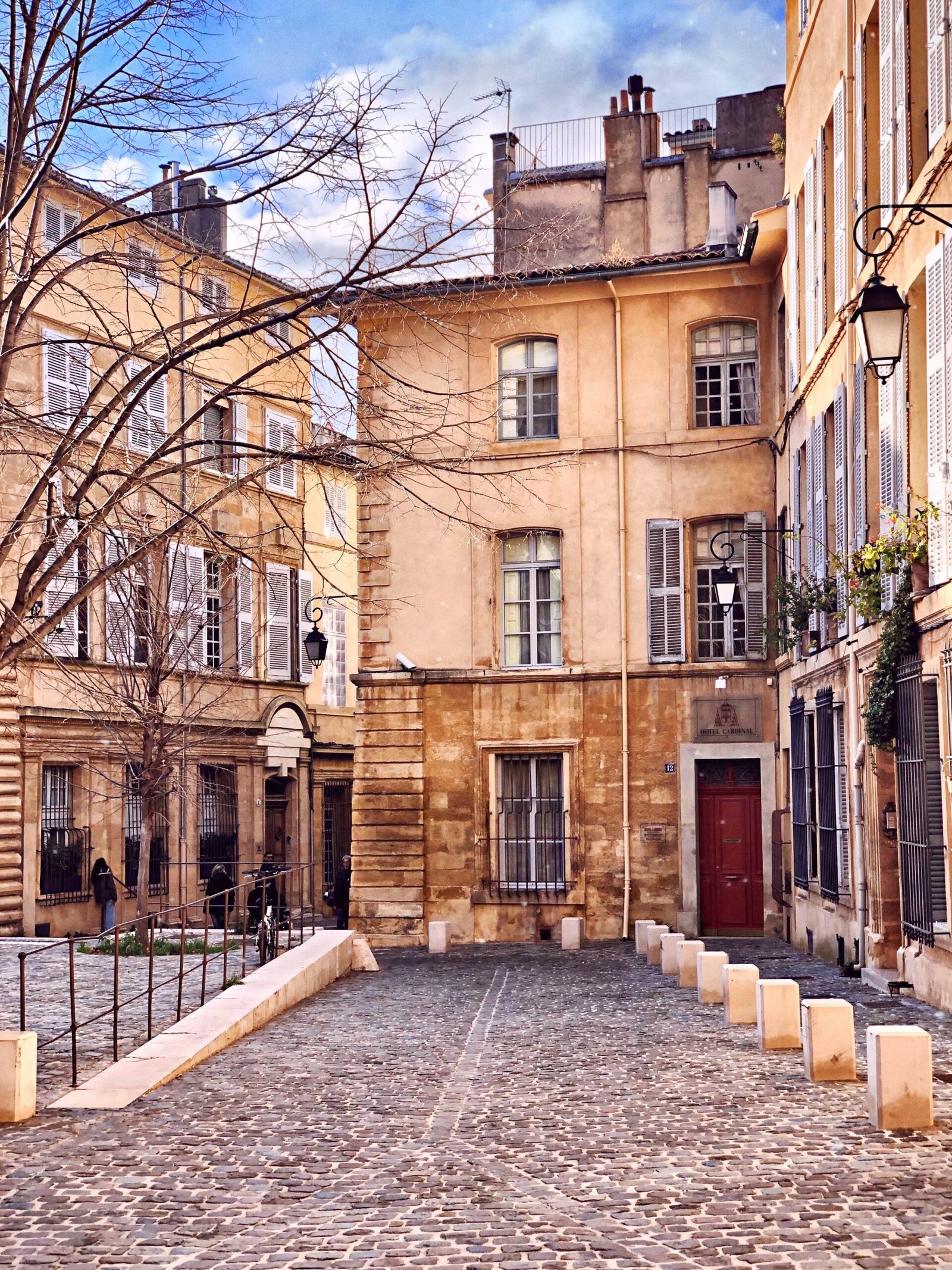 Exploring the Charm of Aix-en-Provence: A Guide to France’s Cultural Gem