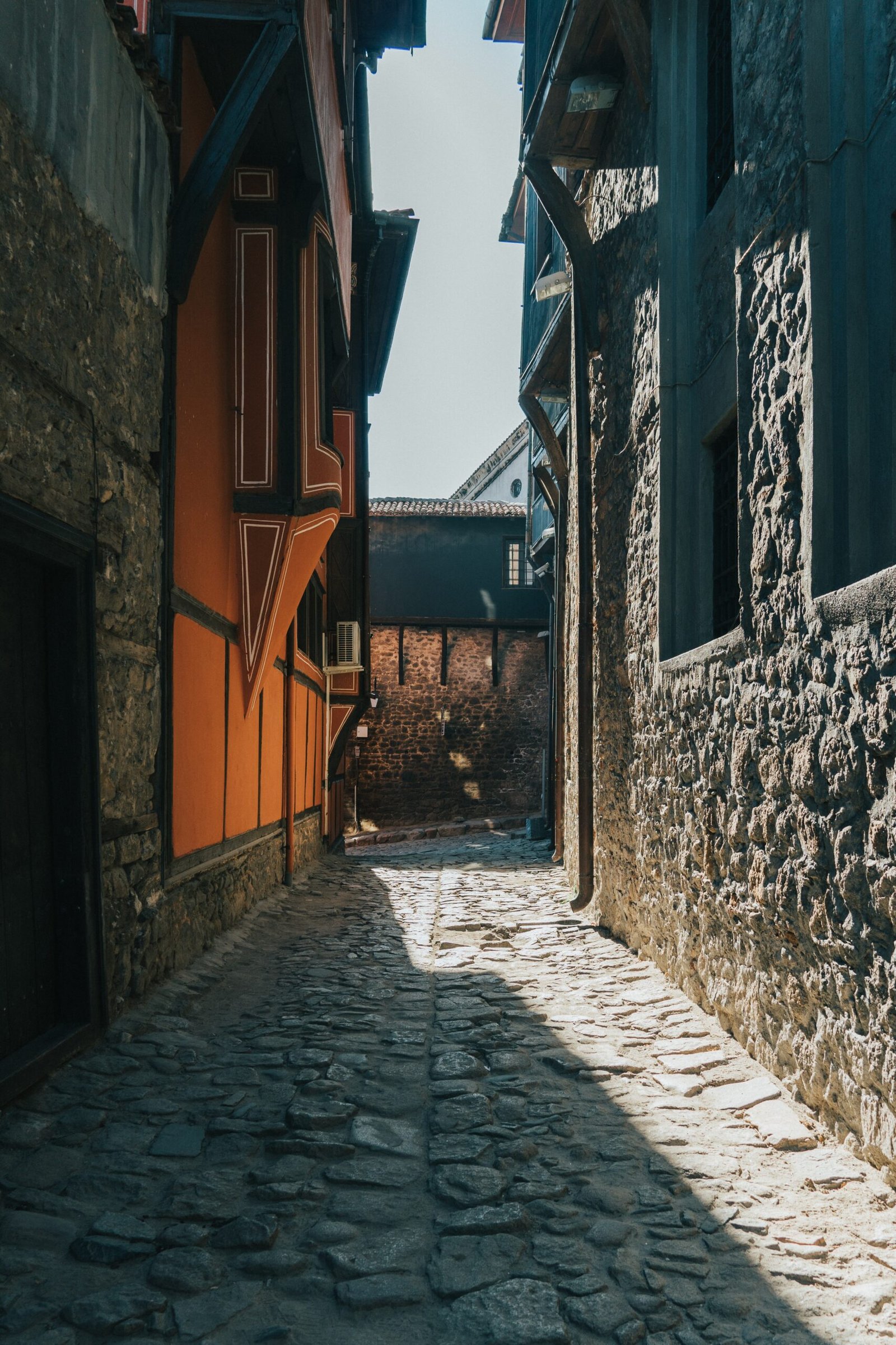 Exploring the Charming City of Plovdiv, Bulgaria: A Guide to its Rich History and Vibrant Culture