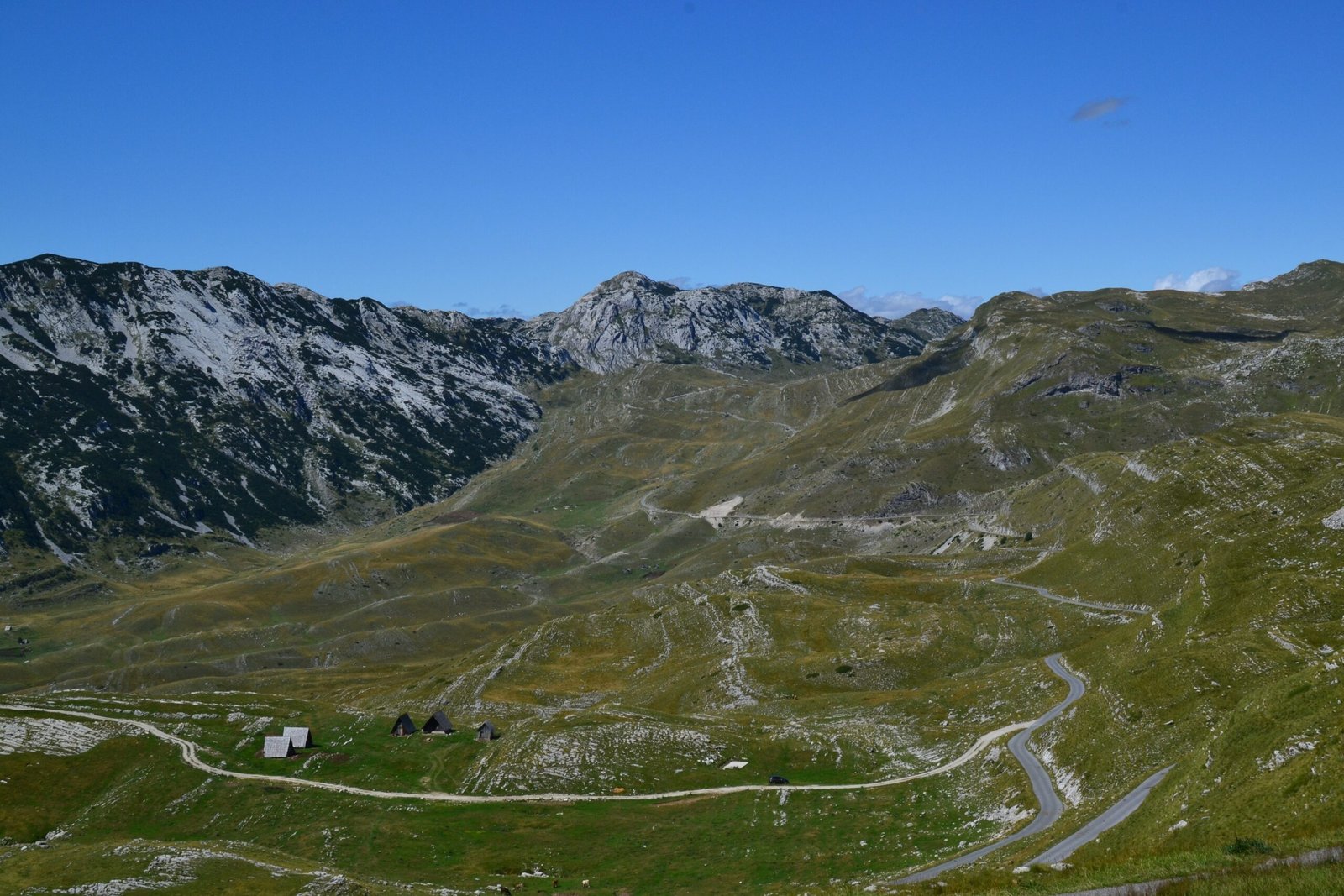 Exploring the Natural Beauty of Durmitor National Park: A Guide to Montenegro’s Hidden Gem