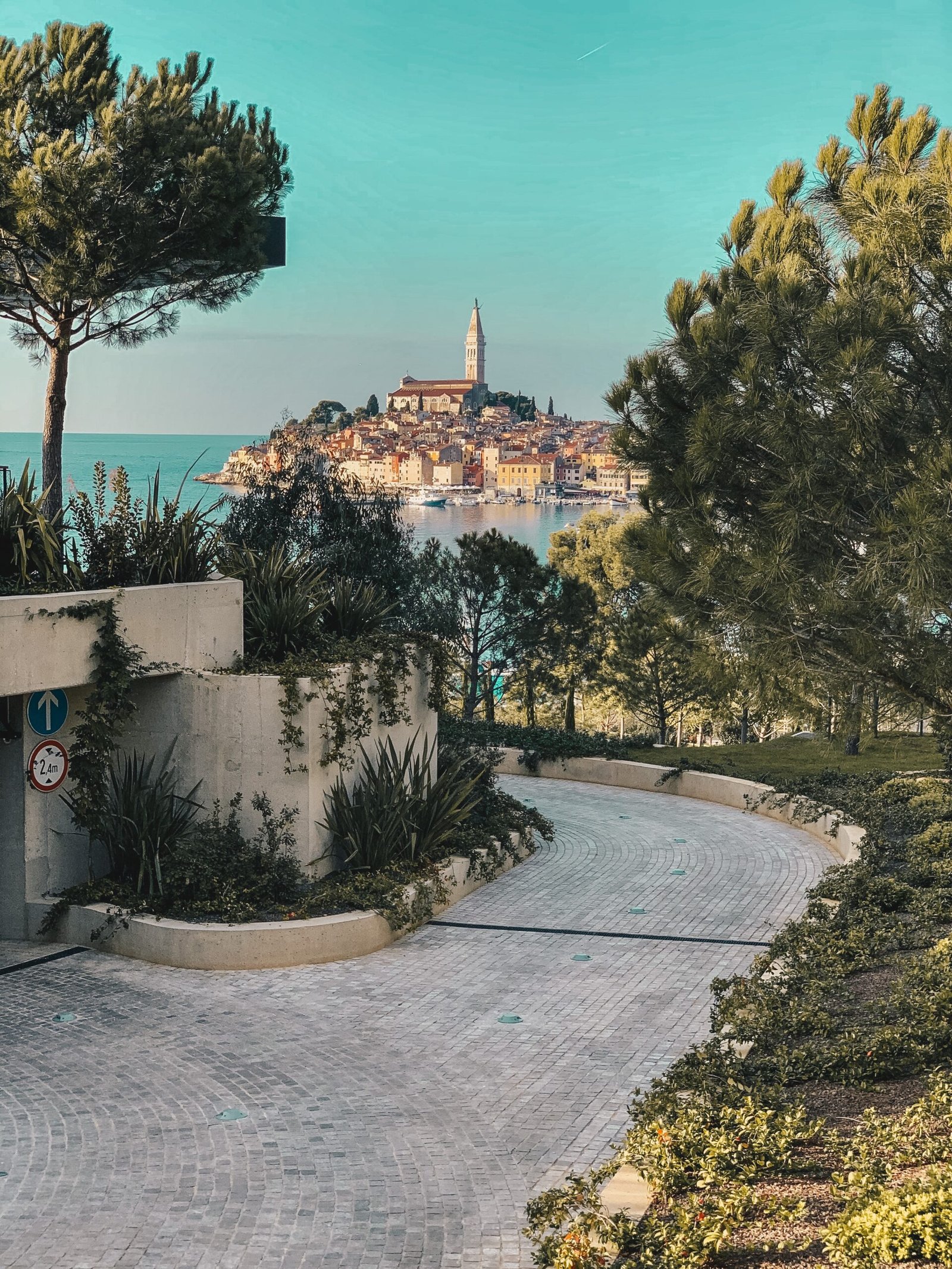 Exploring the Enchanting Beauty of Rovinj, Croatia: Your Ultimate Travel Guide