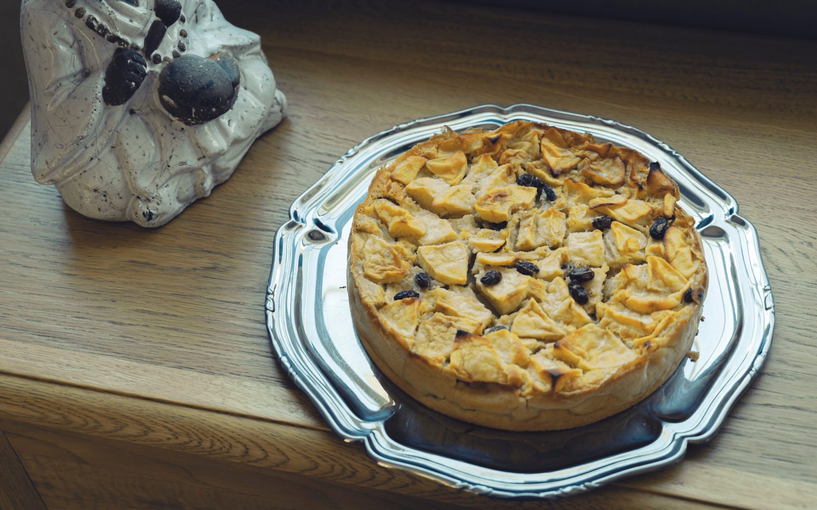 pie on white ceramic round plate